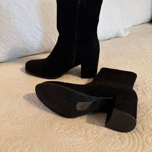 Black Suede Pierre Dumas Side Zip up Boots